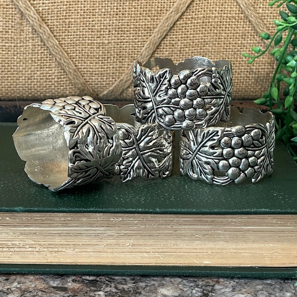 Godinger napkin rings
